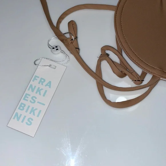 NWT Frankies Bikinis Maggie Top - Picture 5 of 8